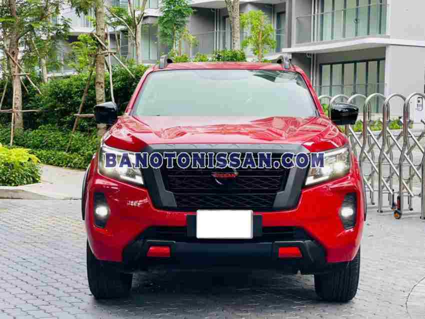 Bán Nissan Navara Pro-4X 2.3 AT 4WD, màu Đỏ, Máy dầu, 2022