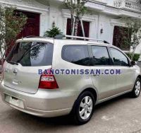 Bán Nissan Grand livina 1.8 AT đời 2011 xe đẹp - giá tốt