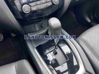 Cần bán gấp Nissan X trail 2.0 SL Luxury đời 2020, màu Trắng