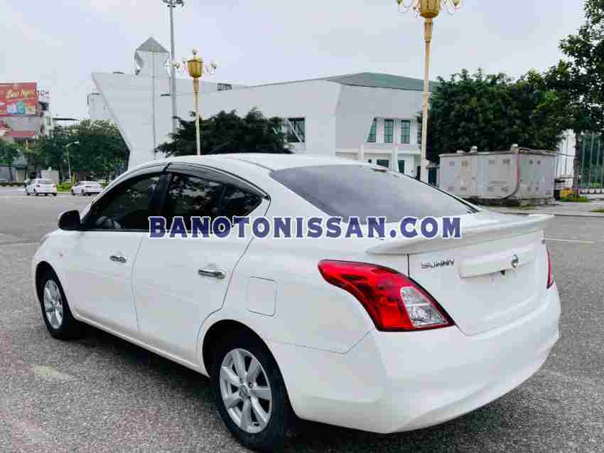 Cần bán xe Nissan Sunny XV 2015, xe đẹp