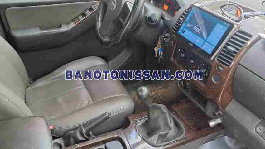 Cần bán xe Nissan Navara Số tay 2011