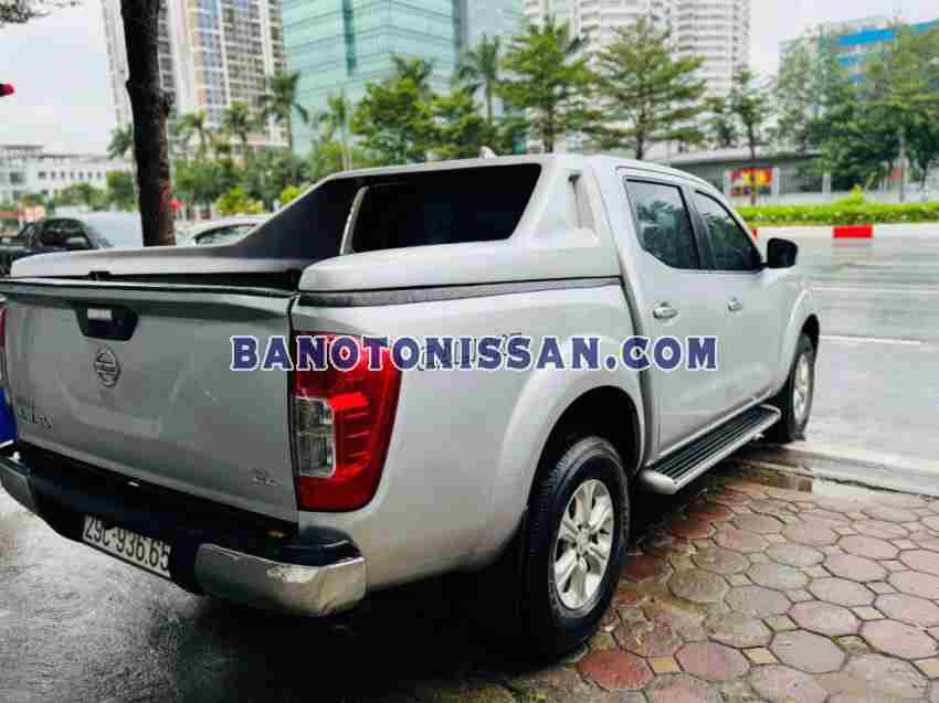 Cần bán gấp xe Nissan Navara EL 2.5AT 2WD năm 2016, màu Bạc, Số tự động