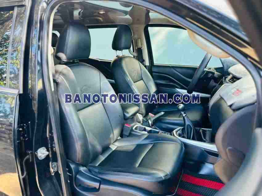 Cần bán gấp Nissan Terra S 2.5 MT 2WD đời 2019, màu Đen