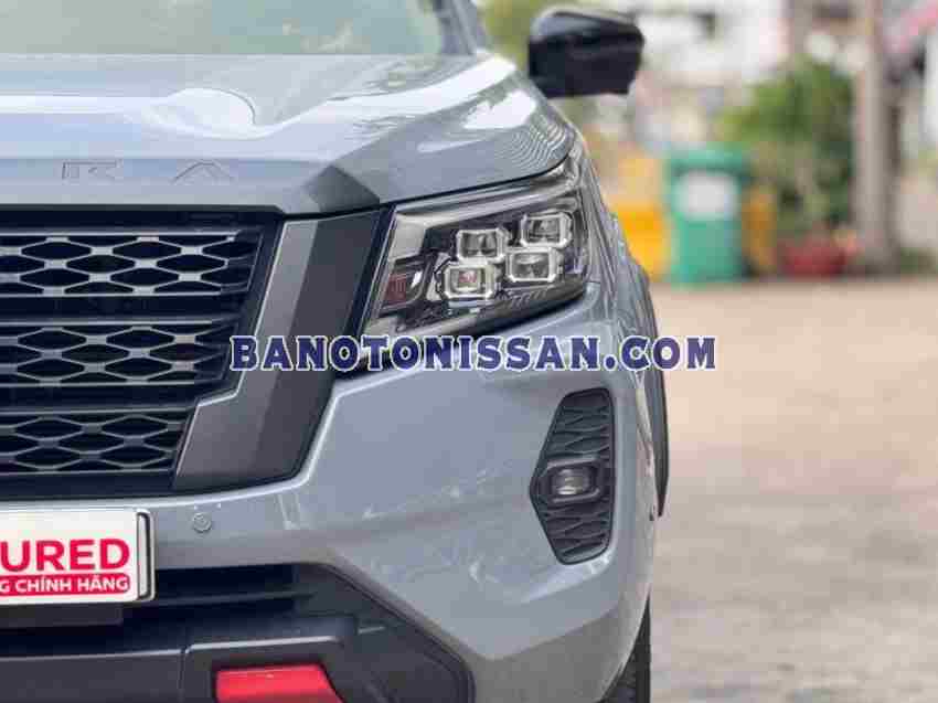 Cần bán gấp xe Nissan Navara Pro-4X 2.5 AT 4WD 2021 màu Xám