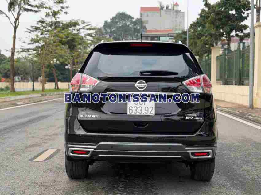 Cần bán gấp xe Nissan X trail 2.5 SV Luxury 4WD năm 2018, màu Đen, Số tự động