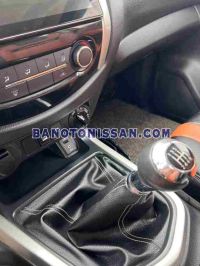 Cần bán xe Nissan Navara SL 2.5 MT 4WD 2017 Số tay màu Cam