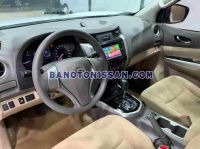 Cần bán xe Nissan Navara EL 2.5 AT 2WD màu Trắng 2017